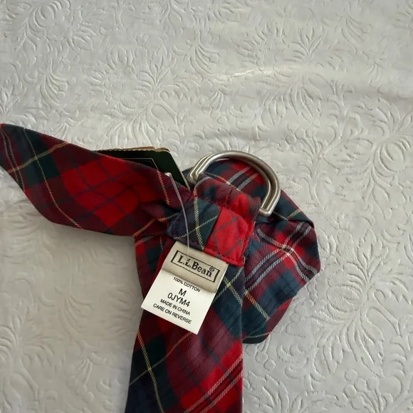 LL Bean Wms Flower Belt Size Med NWT - Picture 3 of 7